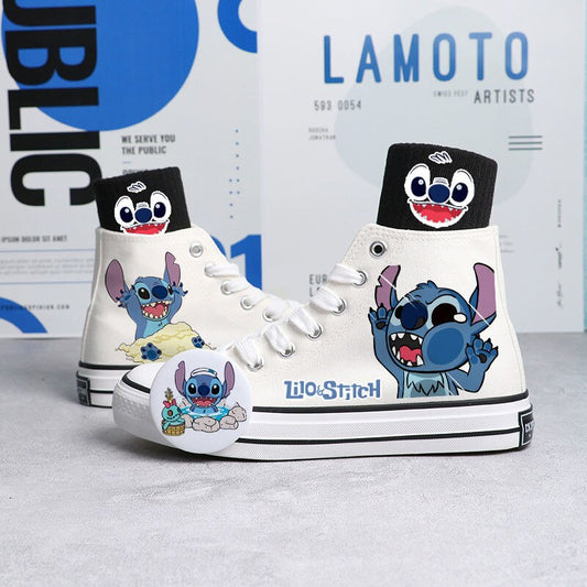 Chaussures Stitch contre la vitre