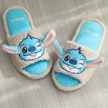 Chausson claquettes Stitch